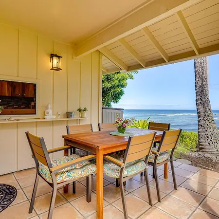 Ultimate Oceanfront Townhome Located On Kona Coast